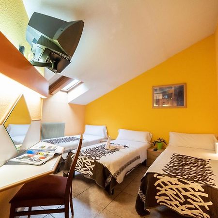 Hotel Les Terres LʼAldosa Εξωτερικό φωτογραφία