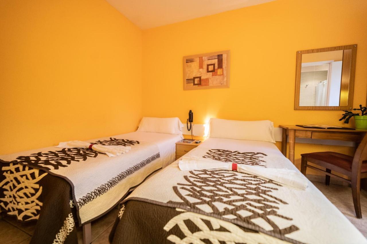 Hotel Les Terres LʼAldosa Εξωτερικό φωτογραφία