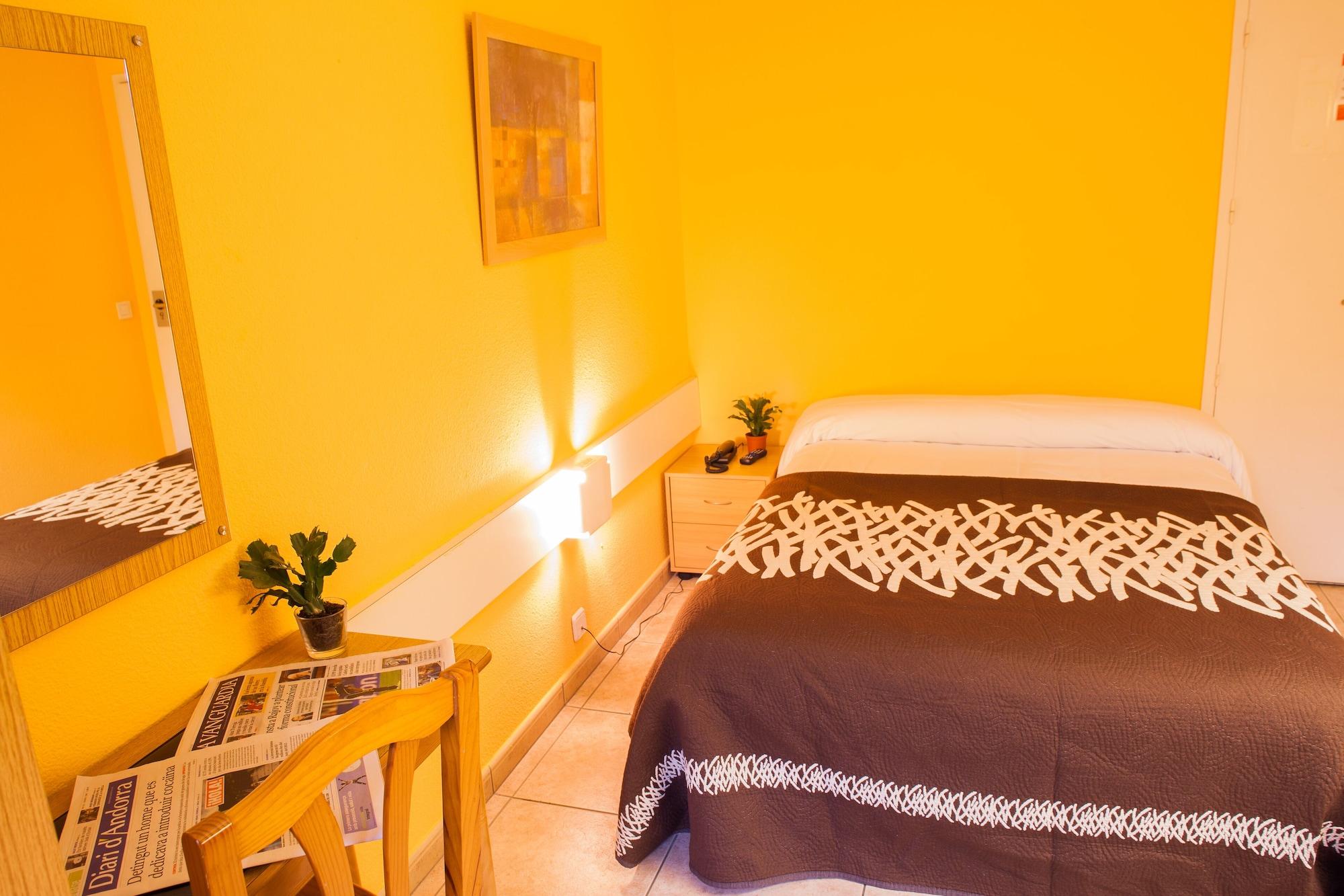 Hotel Les Terres LʼAldosa Εξωτερικό φωτογραφία