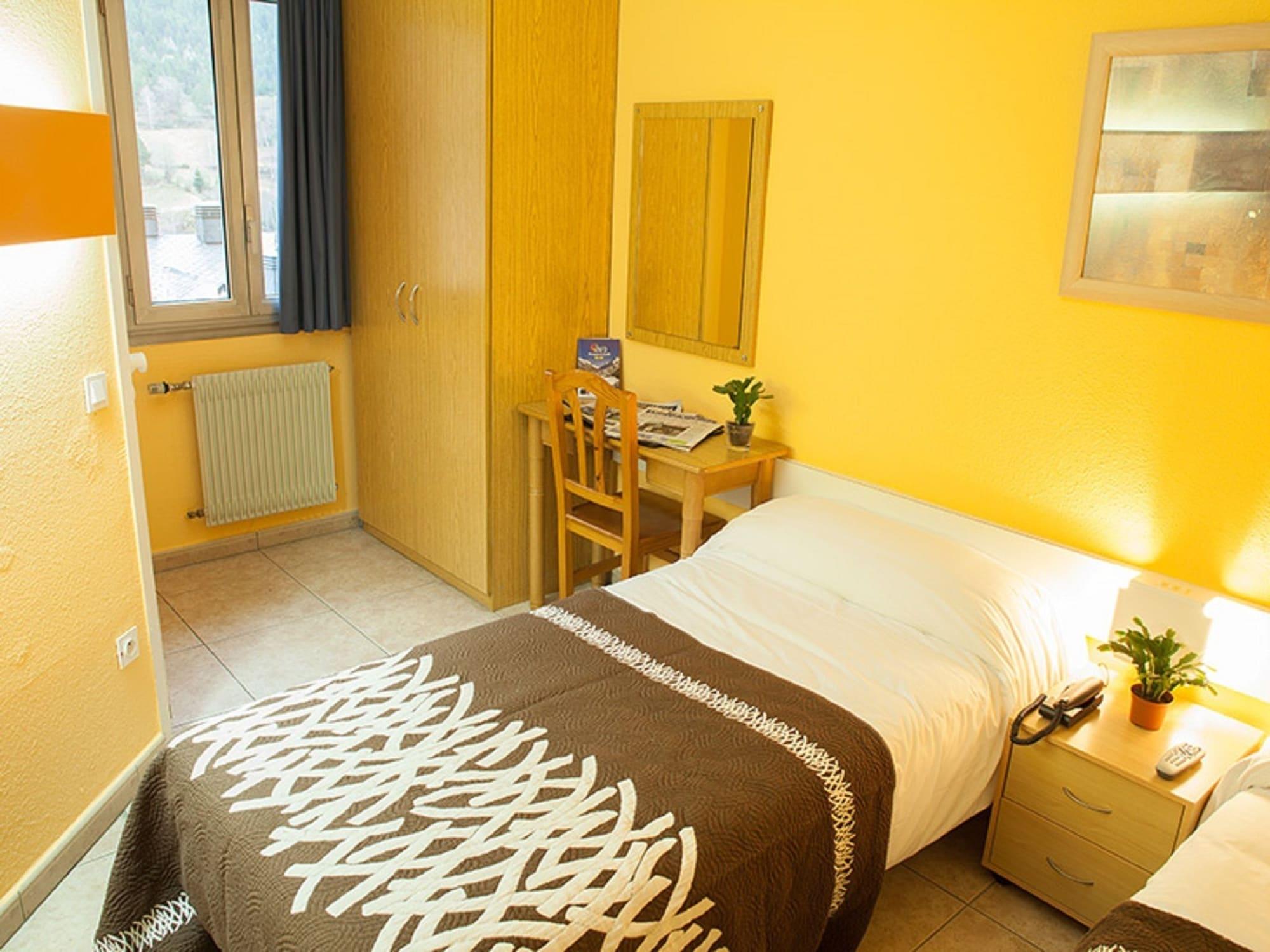 Hotel Les Terres LʼAldosa Εξωτερικό φωτογραφία