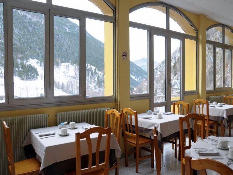 Hotel Les Terres LʼAldosa Εξωτερικό φωτογραφία