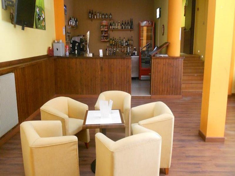 Hotel Les Terres LʼAldosa Εξωτερικό φωτογραφία